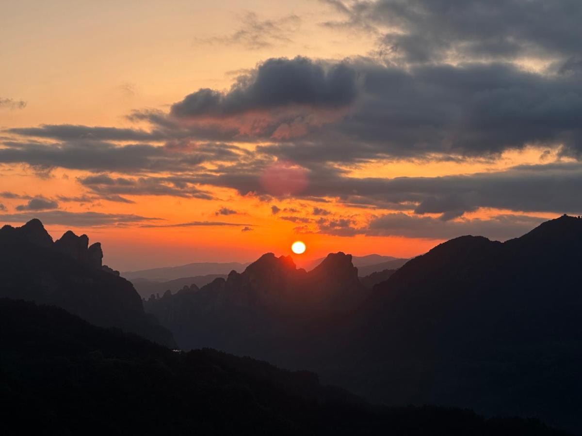 Zhangjiajie National Park Nvue Resorts Экстерьер фото