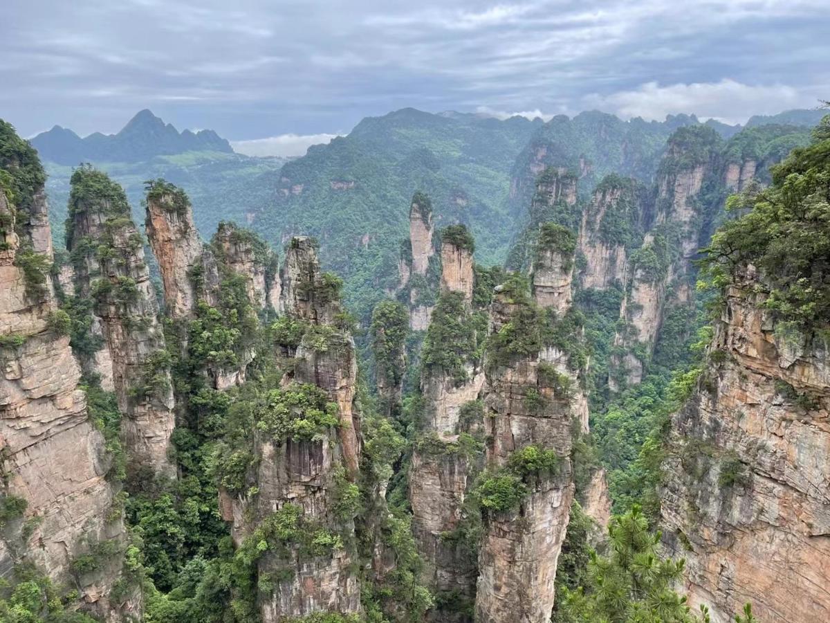 Zhangjiajie National Park Nvue Resorts Экстерьер фото